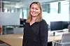 Nora Hasle Aamelfot, seniorrådgiver for klima, påpeker at de er bevisste på at Posten er er en stor aktør med vesentlige utslipp. Foto: Posten