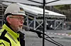 Svein Terje Standlie foran testriggen av den nye skredsikringen. Foto: Joachim Seehusen