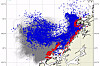 Meteorologisk institutts simulering av oljeutslippet fra Njord fra de første to ukene etter utslippet, viser at havstrøm og vindretning trolig har ført oljen sørover, og så videre innover mot land, markert med røde prikker. De blå er olje som fortsatt driver rundt i havet. Dette stemmer godt med de faktiske funnene på land. Njord-feltet ligger ved de grønne prikkene, mellom 64 og 64,5 grader nord.