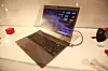Toshibas ultrabook var trygt plassert i en monter.
