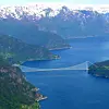 MT Højgaard fra Danmark skal utføre stålarbeidet på Hardangerbrua. Samme firma ligger godt an til å få en ny kontrakt som gjelder leveranse av en del stålkonstruksjoner.