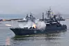 Det russiske landgangsskipet Aleksandr Shabalin har ligget rett utenfor dansk terretorialfarvann uten AIS-sender påslått. Bildet viser skipet under den russiske marinens dag i 2018.