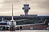 Avinor bruker nøyaktige tidssignaler til å koordinere og synkronisere fysisk atskilte systemer, som her ved Trondheim lufthavn Værnes.