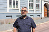 Arnkell Jonas Petersen, førsteamanuensis ved NMBU, vil beholde kravet om luftevindu på soverommet. Han tror regjeringens forslag handler om å kunne bygge tettere på støyutsatte soner, som motorveier. Foto: