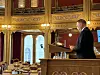 Forsvarsminister Tore Sandvik på Stortinget under redegjørelsen. Foto: Mathias Brandt