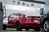 Tesla-resultatet var svakere enn ventet. Selskapets omsetning var imidlertid bra i tredje kvartal, ikke minst fordi mange amerikanere skyndte seg å kjøpe elbil før et skattefradrag blir droppet.