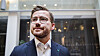 Klima- og miljøminister Sveinung Rotevatn (V) sier ja til soner med forbud mot fossilbiler i byer som Oslo og Bergen.