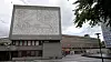 Kunstverkene til Pablo Picassor og Carl Nesjar står sentralt i striden om Y-blokka. Nå forbereder Veidekke å saget ut og frakte bort den berømte gavlveggen.