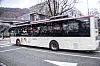 En Yutong elektrisk buss operert av Tide for Skyss, i Christies gate ved Festplassen. Vestland fylke vil erstatte trolleybussene med batteribusser som disse. Foto: Marius Valle