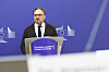 EUs energikommissær Dan Jørgensen mener EU er på god vei til å realisere sine klimamål, dersom medlemslandene følger sine planer.