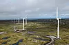 Statkraft tror at lyn og ekstrem belastning har knekt et rotorblad på en vindmølle på Smøla, landets eldste vindkraftverk.