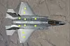 Elektronikkhyllene til norske Techni befinner seg ved de gule prikkene. Horten-bedriften er en av få som leverer til kampflyprogrammet. Norge bruker 71,5 milliarder på F-35 anskaffelsen.