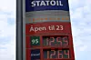 Mars 2008: For første gang er diesel dyrere enn bensin. Siden har prisene for både bensin og diesel økt i takt.