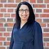 Farah Ali, advokat i Nito, råder folk med ekstra feriedager til å ta hjemmefri for å koble av fra arbeidet. Foto: Nito