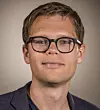 Halvard Haukeland Fredriksen, professor ved Det juridiske fakultet ved Universitetet i Bergen. Foto: UiB