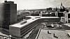 Eksteriørfoto av Y-blokka i Regjeringskvartalet. Arkitekt Viksjø vant arkitektkonkurransen i 1939. Høyblokka i kvartalet sto ferdig i 1958, mens Y-blokka ble føyd til i 1969.