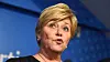 Frp-leder Siv Jensen forteller at partiet går ut av regjeringen på en pressekonferanse i partiets lokaler i Oslo mandag.