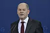 Tysklands statsminister Olaf Scholz stanset tirsdag godkjenningen av den omstridte gassrørledningen Nord Stream 2 til Russland. Foto: John MacDougall/AP/NTB