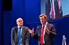 Hårek Elvenes (t.v.) og Christian Tybring-Gjedde på Attack-konferansen i 2023. Foto: Are Thunes Samsonsen