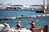 Det første systemet til Ocean Cleanup er nå ferdigstilt, etter at det er brukt rundt seks måneder på å montere det. 8. september taues det ut til Stillehavet for å samle plast fra «Great Pacific Garbage Patch». Foto: Ocean Cleanup