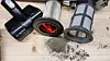 Bosch har et overlegent batterisystem og kraftige «kjørelys». Den har også en svært effektiv måte å riste filteret på, og en slange som er fin til rengjøring i bilen. Foto: Odd Richard Valmot