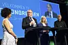 Statoil-sjef Eldar Sætre (midten) og Telenor-sjef Sigve Brekke jakter gode ingeniører, spesielt innen ikt. De andre i bildet er programleder Nadia Hasnaoui (t.v.) og Abelias direktør for digitalisering og fornying, Christine Korme.