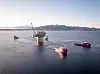 Like før klokken 8 torsdag morgen startet slepet av Aasta Hansteen fra Digernessundet, like utenfor Stord. Målet er Norskehavet.