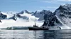 Skipet Helmer Hanssen på tokt på Svalbard. Foto: Karine Nigar Aarskog/UiT