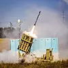Et israelsk Iron Dome-batteri sender ut et missil som skal avskjære en innkommende trussel. Foto: IDF