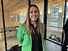 Ordfører i Voss, Tonje Såkvitne (Sp) var strålende fornøyd med regjeringens lovnad om å prioritere fellesprosjektet Arna-Stanghelle i årene fremover. Foto: Katrine Nordanger Mjelde