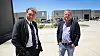 God hjelp: Innovasjon Norges direktør i Houston, Asbjørn Flo(t.v.), mener flere norske bedrifter bør gjøre som Roger Antonsen som tok med seg familien for å prøve ut sin teknologi i det amerikanske markedet.