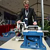 Are Ostad fra PSSI Norge opplyser at denne sentrifugalpumpen var designet tidlig på 1900-tallet i Russland. Behovet for kompakte pumper av denne typen medførte at det gamle designet ble 'gjennoppdaget' for nye bruksområder.