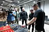 Ukrainas president Volodymyr Zelenskyj besøkte i slutten i forrige uke ukrainske droneprodusenter. Foto: Ukrainas presidentkontor